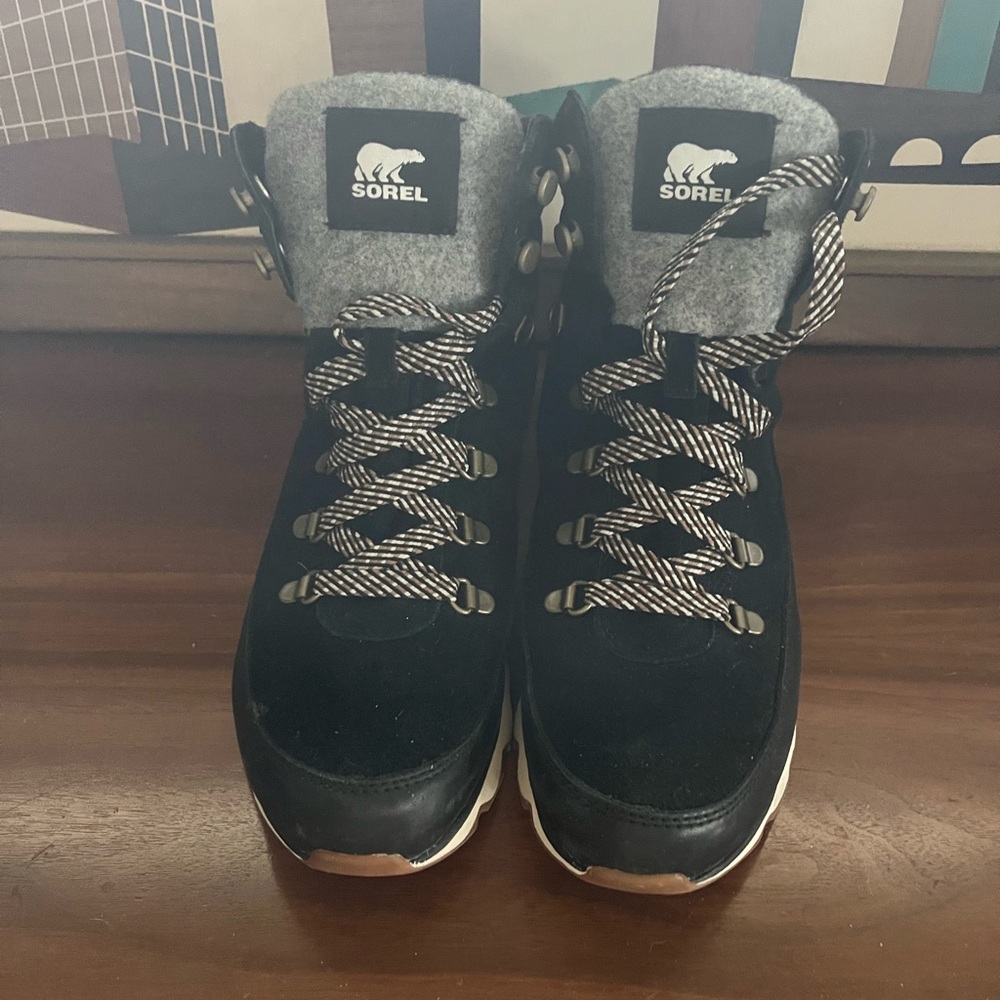 Sorel Black and Gray Boots